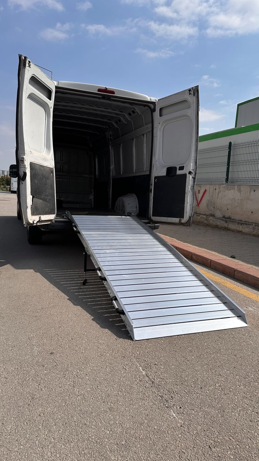 Açık Rampa & Yükleme Rampası